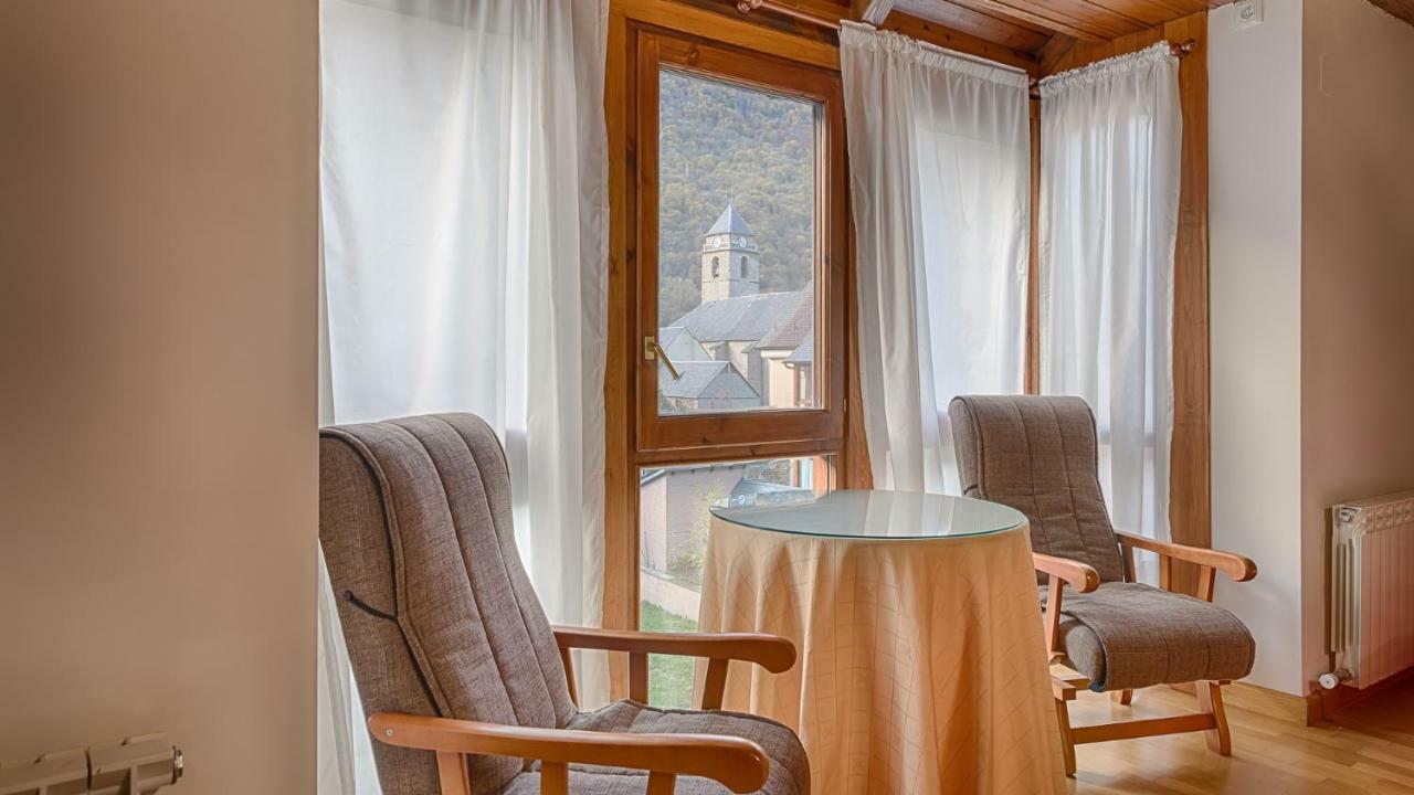 Saplan Real Estate Montlude Appartement Les Buitenkant foto